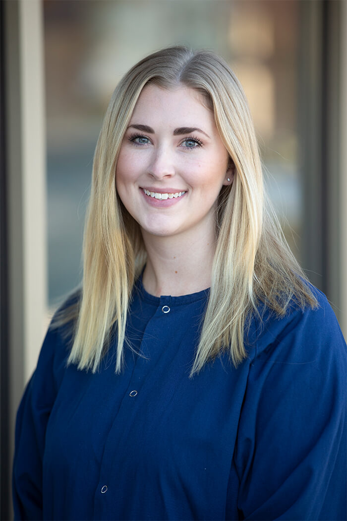dental-assistant-brooke Boger Dental Staff